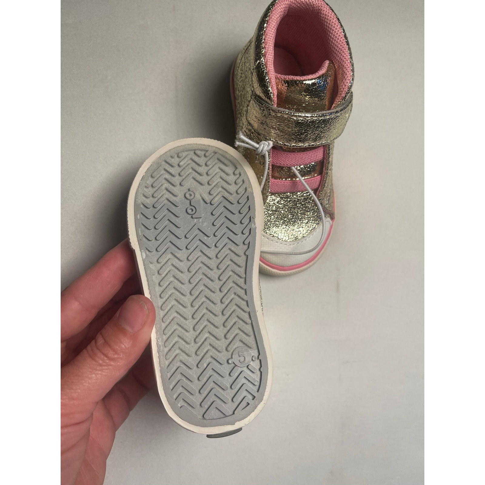 Run Kai Basics Belmont Ii Gold Shine Toddler Girl Size 5 (Eu 21) — image 3 of 4